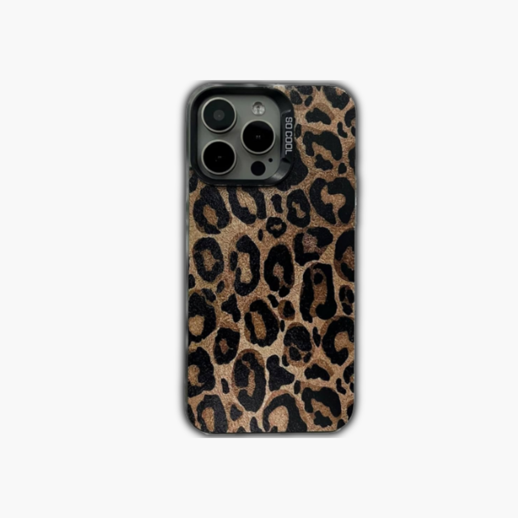 Cover Leopardata in Pelle – Eleganza Selvaggia